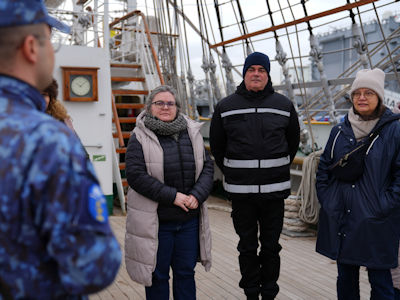 Un schimb de experiență cu miză strategică la Școala Militară de Maiștri Militari a Forțelor Navale