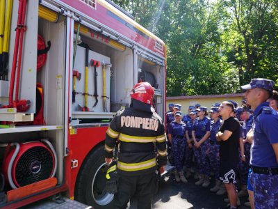 Exercițiu demonstrativ de apărare împotriva incendiilor la Școala Militară de Maiștri Militari a Forțelor Navale